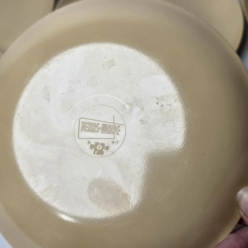 Texas Ware measures approximately